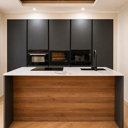 Apartament Modern Mountain A Con Parcheggio *